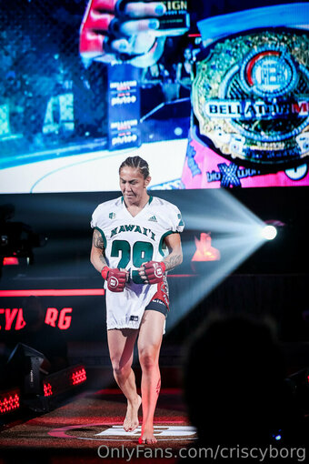 criscyborg criscyborg