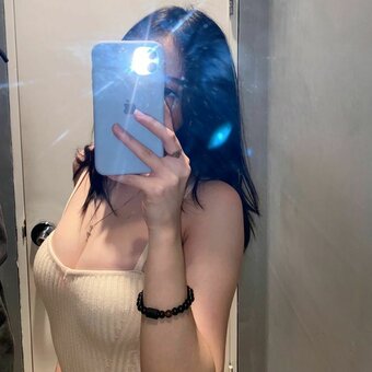 Cry4zee Nude Leaks Photo 3