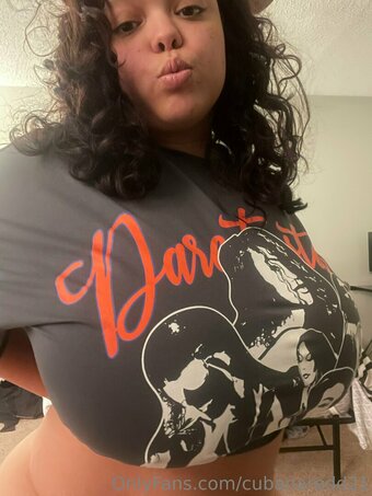 cubanaredd21 Nude Leaks Photo 11