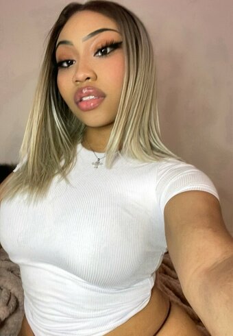 cultanese / amoursummer Nude Leaks OnlyFans Photo 1