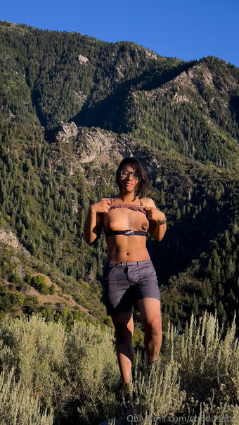 curiousqbit Nude Leaks Photo 15