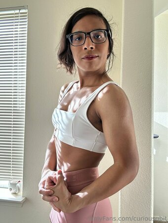 curiousqbit Nude Leaks Photo 28