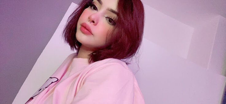 CuteEvaa18 / Cuteeeva18 / yourstrulytifff Nude Leaks Photo 2