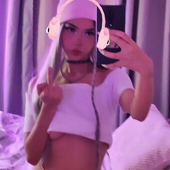 CuteEvaa18 / Cuteeeva18 / yourstrulytifff Nude Leaks Photo 14