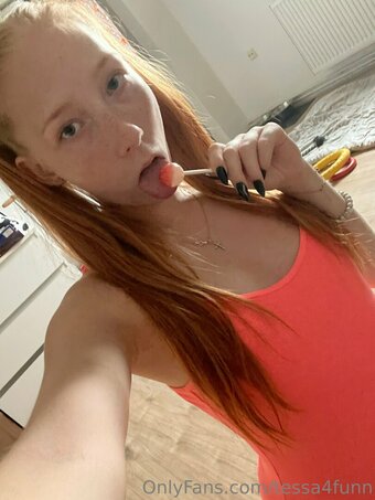 cutetessa Nude Leaks Photo 22