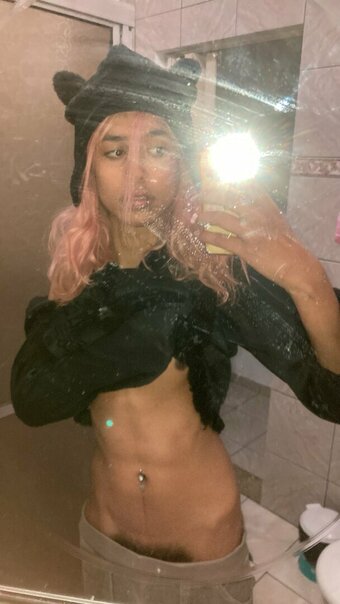 cutieboneca / dirtyboneca / favicon.ico / https: Nude Leaks Photo 2