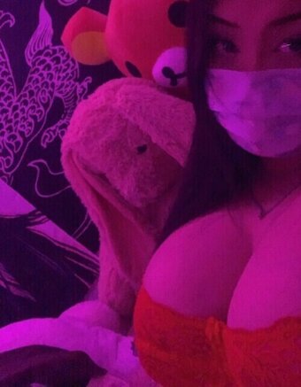 cwuddlemeplz / koohlia / vatonez Nude Leaks Photo 10