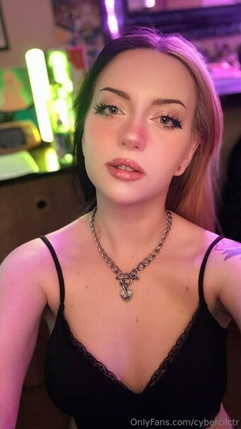 cybercllctr Nude Leaks Photo 17