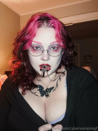 cybervampiregf Nude Leaks Photo 10