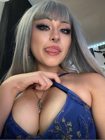 Cyndersensation / ashlyyyyn_ Nude Leaks OnlyFans Photo 3