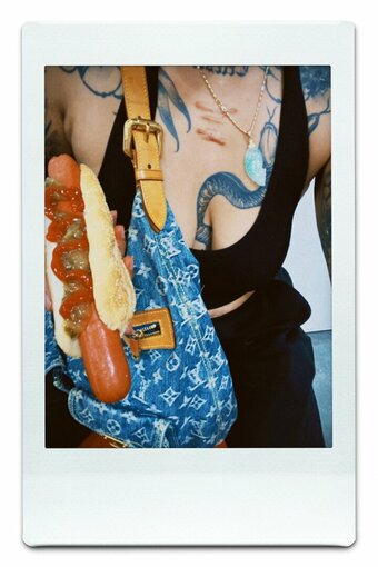 __cyntax / _cyyndaquil / cyndi / https: / ស៊ីនឌី Nude Leaks Photo 18