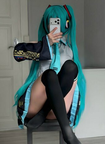 d0llshaped / dollshape / https: Nude Leaks Photo 14