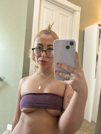 d0ublecheeekedup / zar.cameraroll.jpg Nude Leaks OnlyFans Photo 29