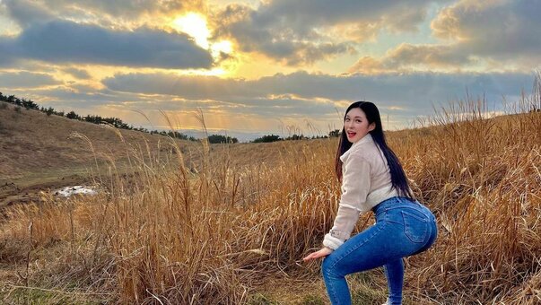 Daani._.e / Eongdani / danifae Nude Leaks OnlyFans Photo 1