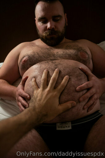 daddyissuespdx Nude Leaks Photo 16