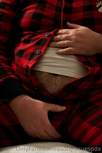 daddyissuespdx Nude Leaks Photo 23