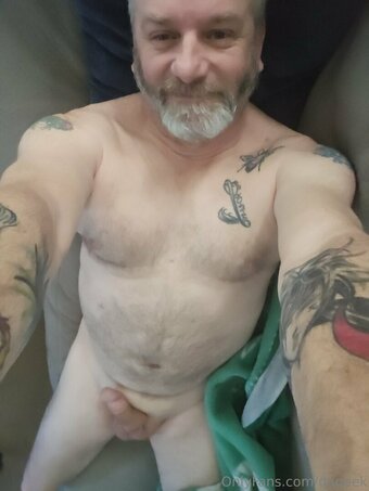 dageek Nude Leaks Photo 11