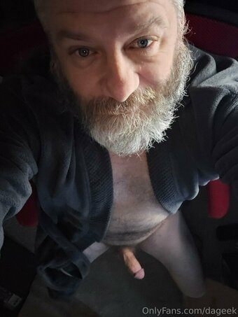 dageek Nude Leaks Photo 26