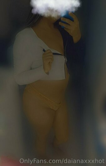 daianaxxxhot