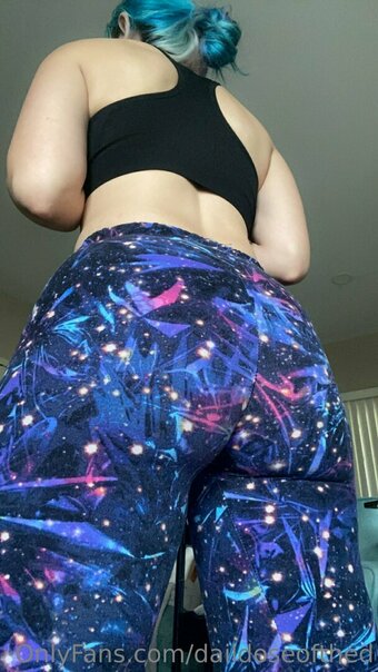 daildoseofthed Nude Leaks Photo 5