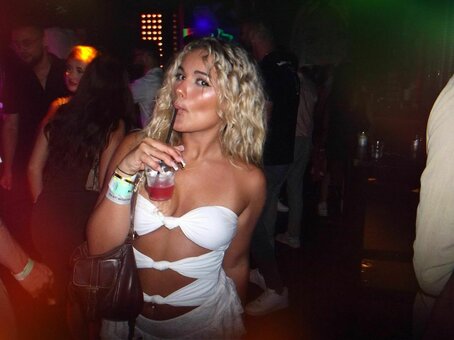 Daisy dutton / daisy._dutton / Daisy dutton  / daisy._dutton Nude Leaks OnlyFans Photo 2