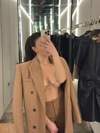 Daisy Hunter / daisyhunter / https: / liladalton_ / misshunterlondon Nude Leaks OnlyFans Photo 1