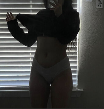 Daisybegin / ggskew Nude Leaks Photo 1