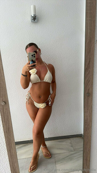 daisymitchellx Nude Leaks Photo 1