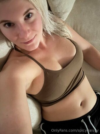 daisymorrow Nude Leaks Photo 2