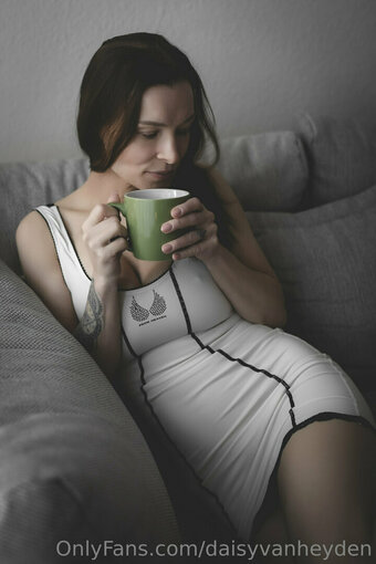 daisyvanheyden Nude Leaks Photo 4