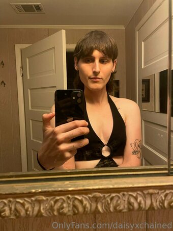 daisyxchained Nude Leaks Photo 3