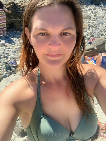 daizeeblu Nude Leaks Photo 13