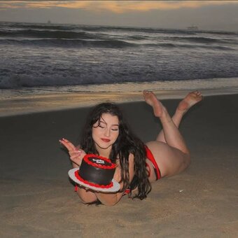 Dajema / Dajema Marie / dajemaa / dajemamarie Nude Leaks Photo 10