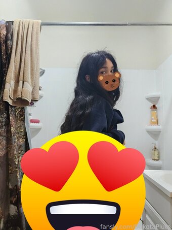 DakotaPluto Nude Leaks Photo 6