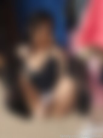 DakotaPluto Nude Leaks Photo 21