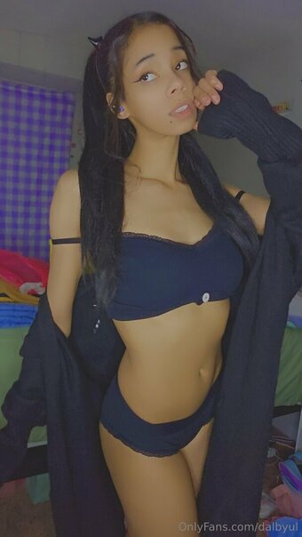 dalbyul Nude Leaks Photo 8