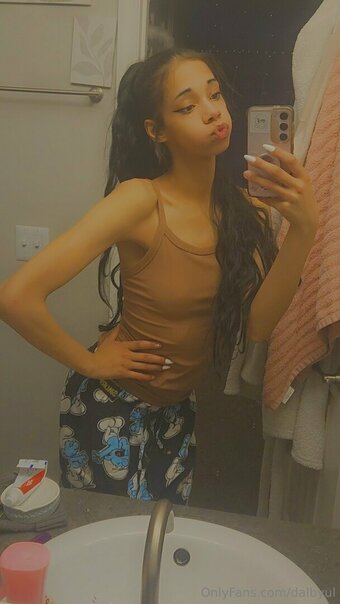 dalbyul Nude Leaks Photo 22