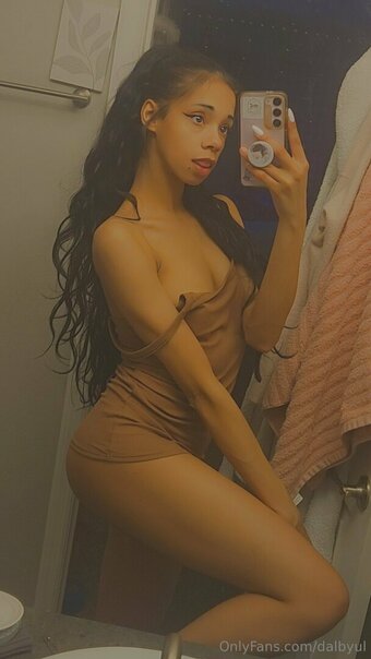 dalbyul Nude Leaks Photo 27