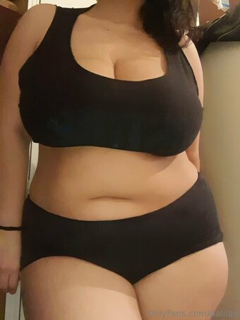 dalilad Nude Leaks Photo 8