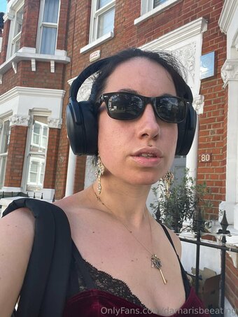 damarisbeeating Nude Leaks Photo 9