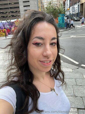 damarisbeeating Nude Leaks Photo 14