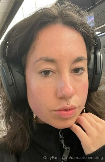 damarisbeeating Nude Leaks Photo 24