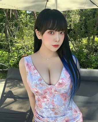 Dami / dami_amond / damimami Nude Leaks OnlyFans Photo 12