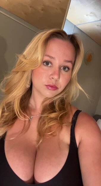 dammitcka Nude Leaks Photo 26