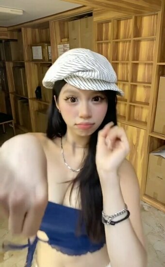 dan_chuu / Linh Đan Chu Nude Leaks Photo 21