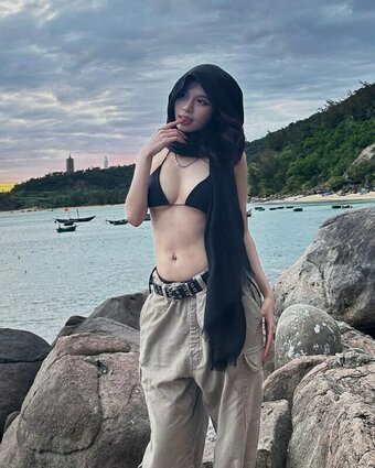 dan_chuu / Linh Đan Chu Nude Leaks Photo 25