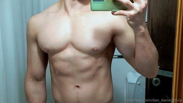 dan_daniel89vip Nude Leaks Photo 5