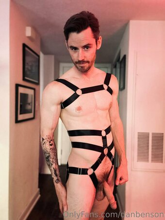 danbenson Nude Leaks Photo 9