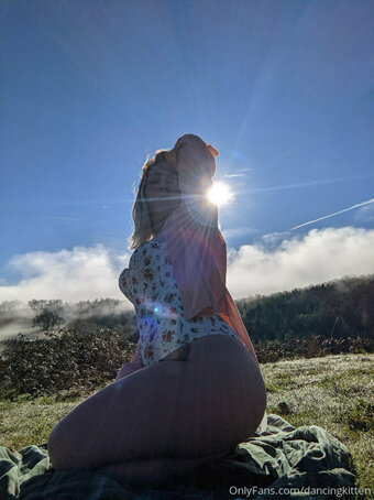 dancingkitten Nude Leaks Photo 10