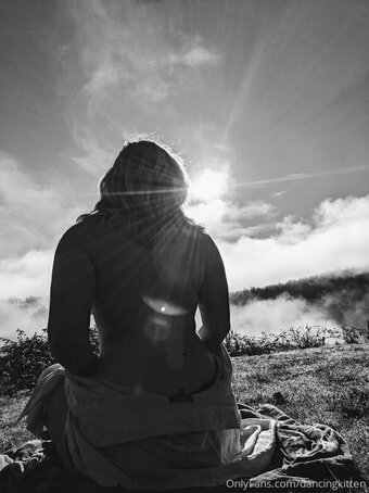 dancingkitten Nude Leaks Photo 21
